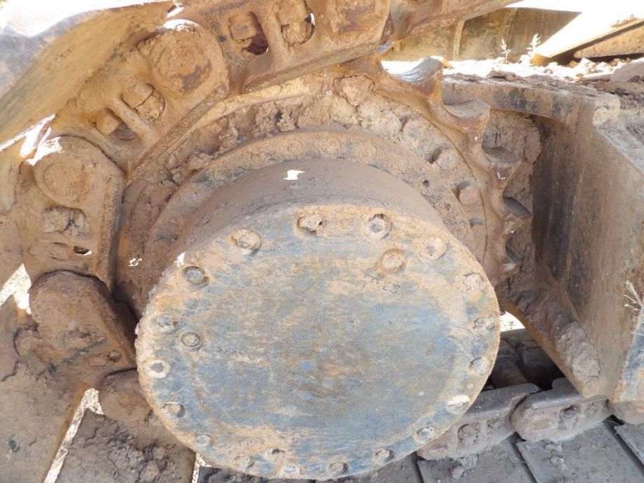 Image for 2000 Hitachi EX750-5 Excavator, Hydraulic Thumb, 60” Digging Bucket, Hours 7,795