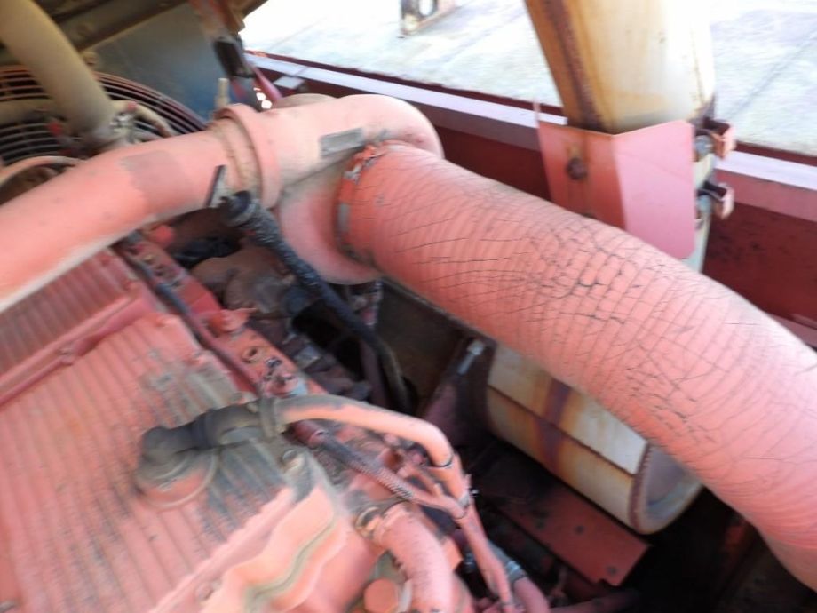 Image for 2000 Hitachi EX750-5 Excavator, Hydraulic Thumb, 60” Digging Bucket, Hours 7,795