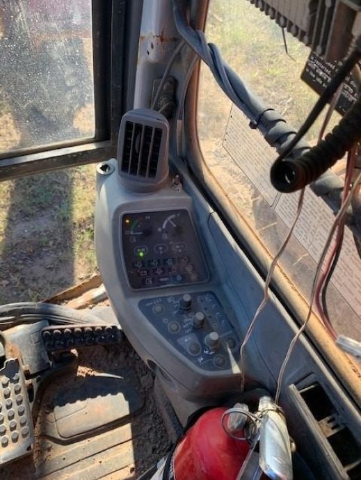 Image for 2000 Hitachi EX750-5 Excavator, Hydraulic Thumb, 60” Digging Bucket, Hours 7,795