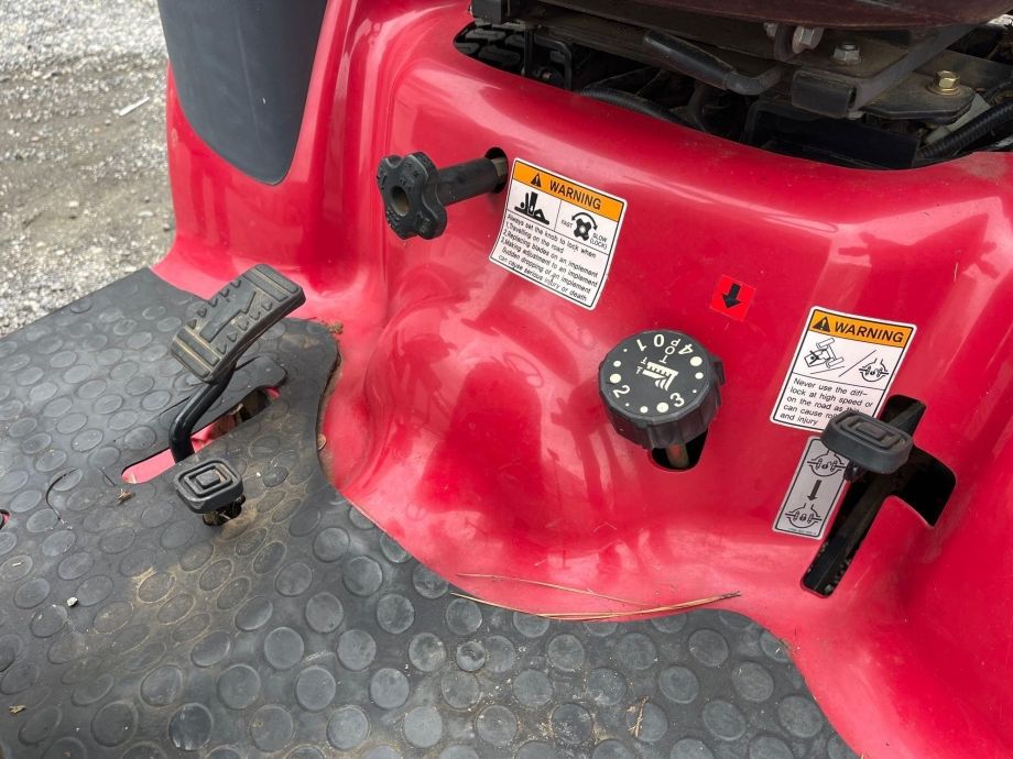 Image for 2019 Mahindra HST EMax 20s Tractor, Hours 125, 50” Cutting Deck, Diesel Engine