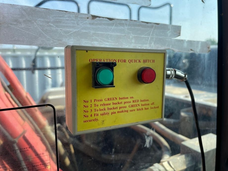 Image for 2020 Link Belt 350 X-4EX Excavator, Hydraulic Thumb, 55” Digging Bucket