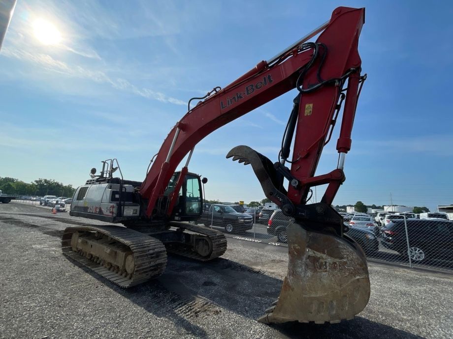 Image for 2020 Link Belt 350 X-4EX Excavator, Hydraulic Thumb, 55” Digging Bucket
