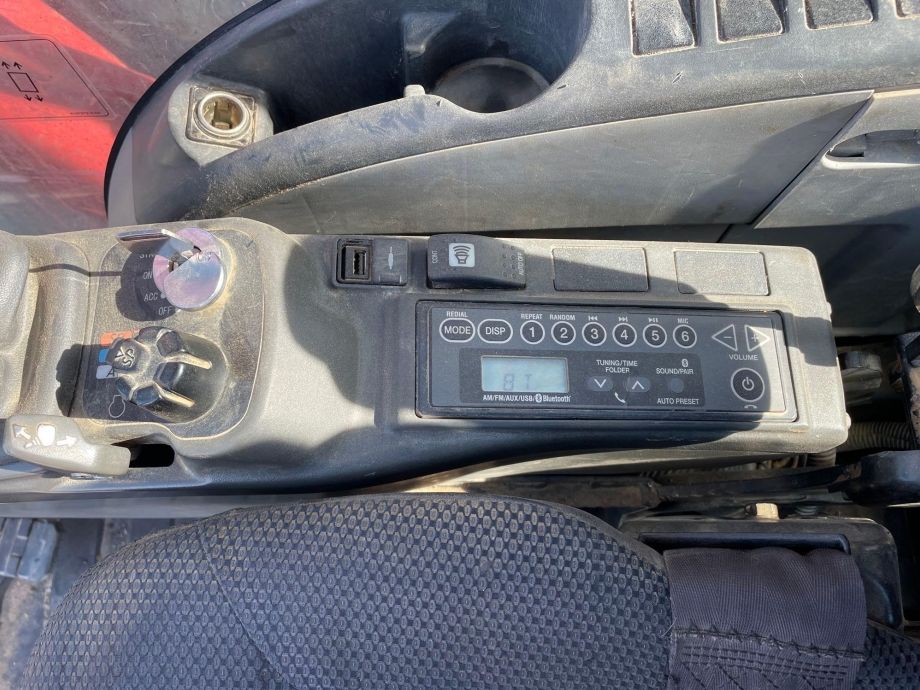 Image for 2020 Link Belt 350 X-4EX Excavator, Hydraulic Thumb, 55” Digging Bucket