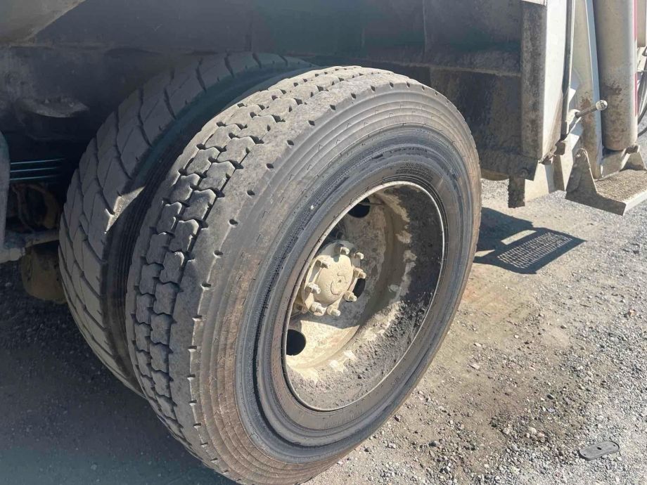 Image for 2005 Freightliner M2 20YD T/A Rear Load Refuse Truck, 20YD Pakmor Rearload, 2 Cart Tippers Installed