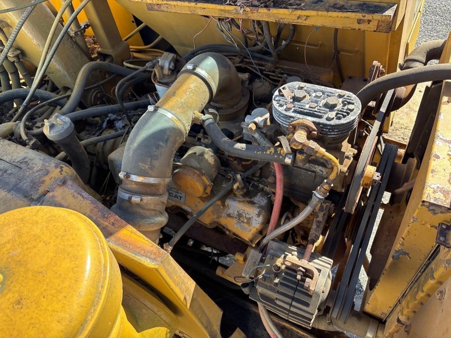 Image for CAT 613B Motor Scraper, Hours 5,601, Elevating, OROPS