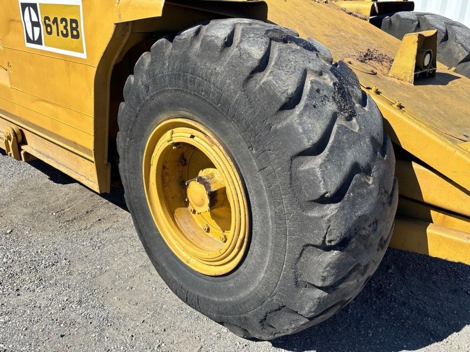 Image for CAT 613B Motor Scraper, Hours 5,601, Elevating, OROPS