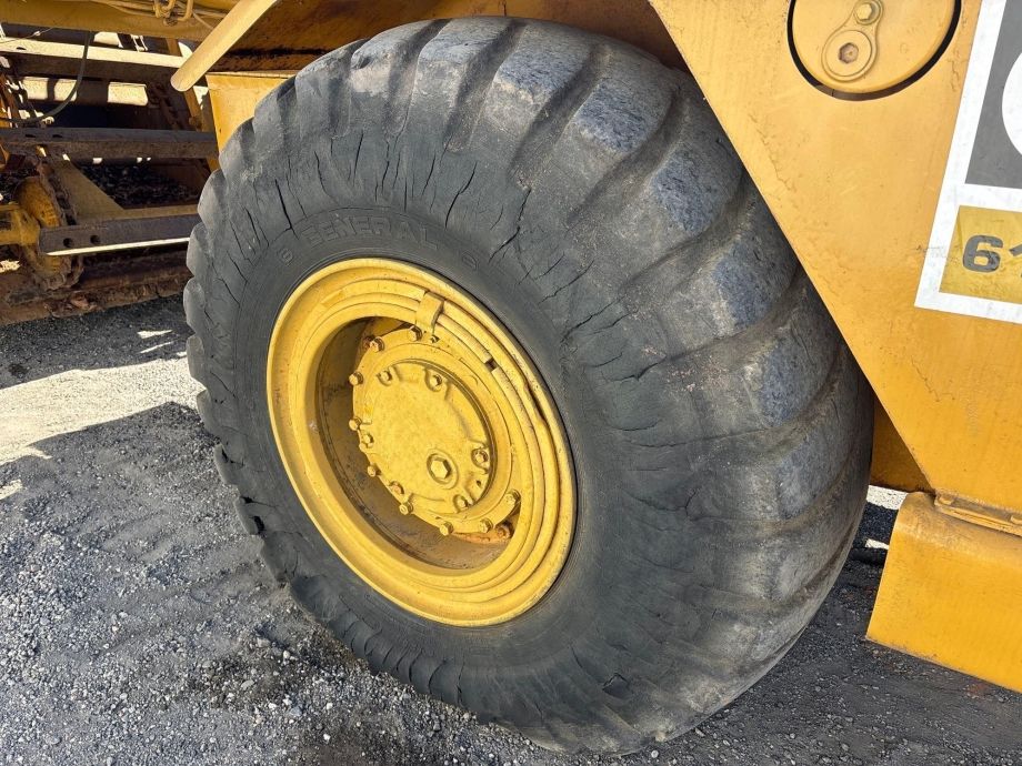 Image for CAT 613B Motor Scraper, Hours 5,601, Elevating, OROPS