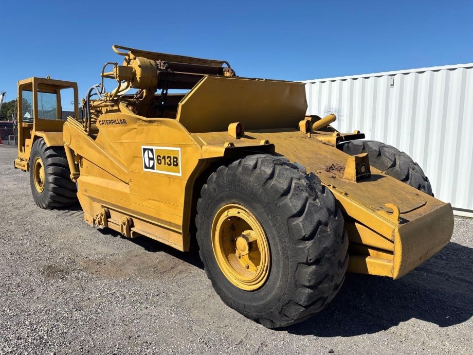 Image for CAT 613B Motor Scraper, Hours 5,601, Elevating, OROPS