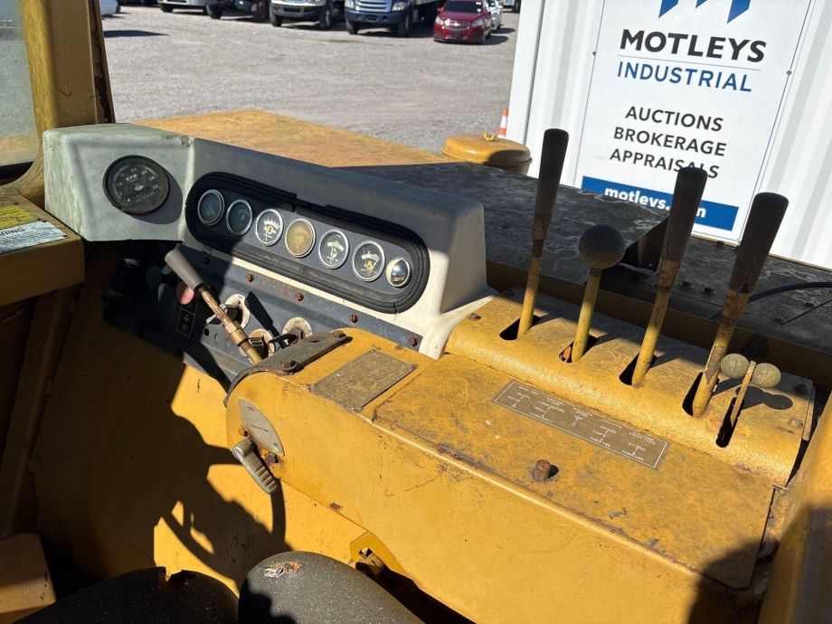 Image for CAT 613B Motor Scraper, Hours 5,601, Elevating, OROPS