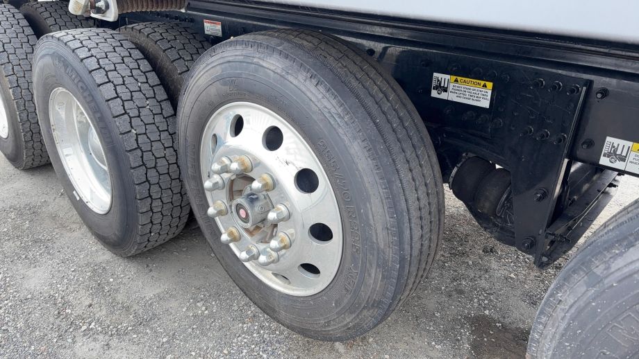 Image for 2025 Western Star 47X Quad Axle Dump Truck, Miles 28,462, 16’ Dump Bed, Hydraulic Dump Bed Door