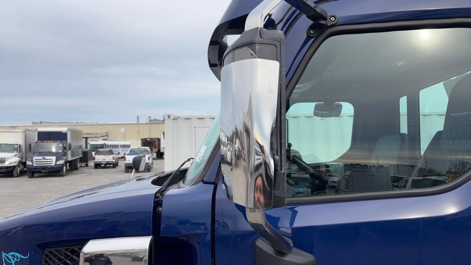 Image for 2025 Western Star 47X Quad Axle Dump Truck, Miles 28,462, 16’ Dump Bed, Hydraulic Dump Bed Door