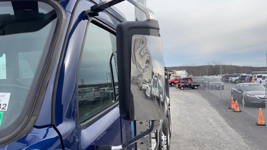 Image for 2025 Western Star 47X Quad Axle Dump Truck, Miles 28,462, 16’ Dump Bed, Hydraulic Dump Bed Door