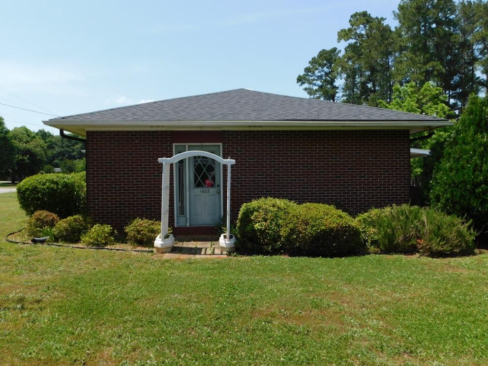 Image for Ferraro Living Estate - Real Estate Auction