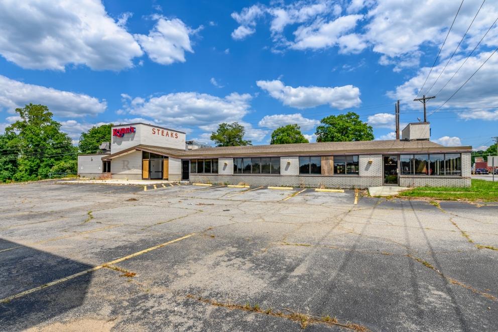 Image for Former Ryan’s Steakhouse in Anderson, SC
