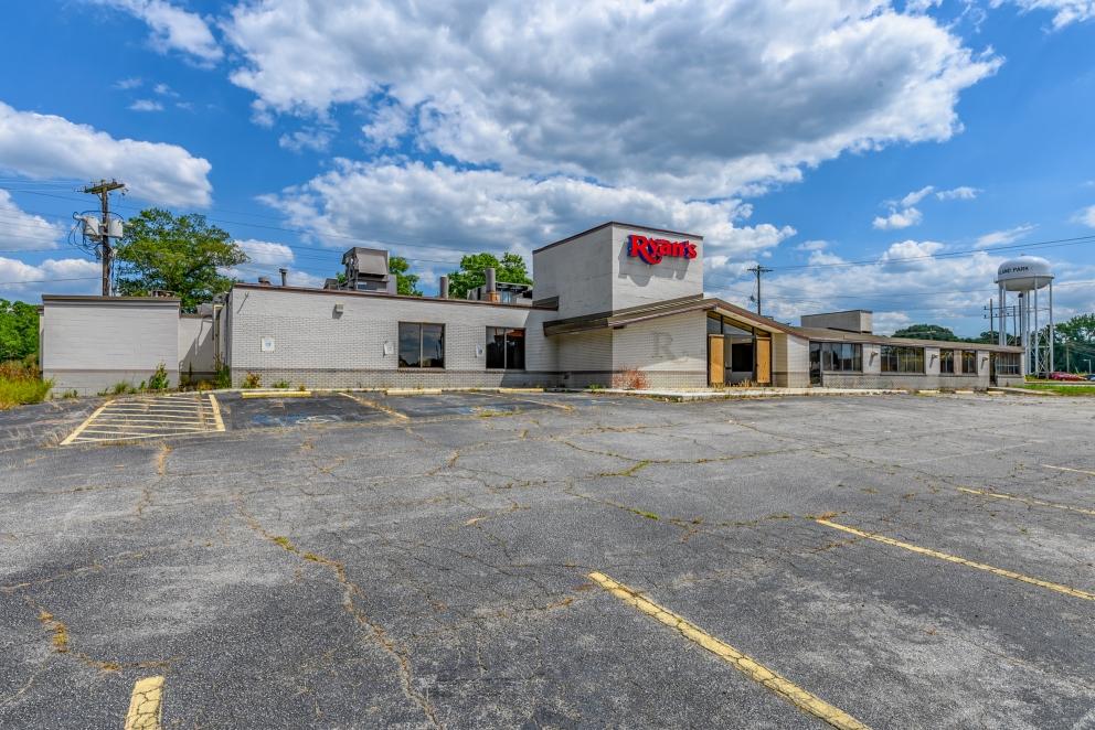 Image for Former Ryan’s Steakhouse in Anderson, SC
