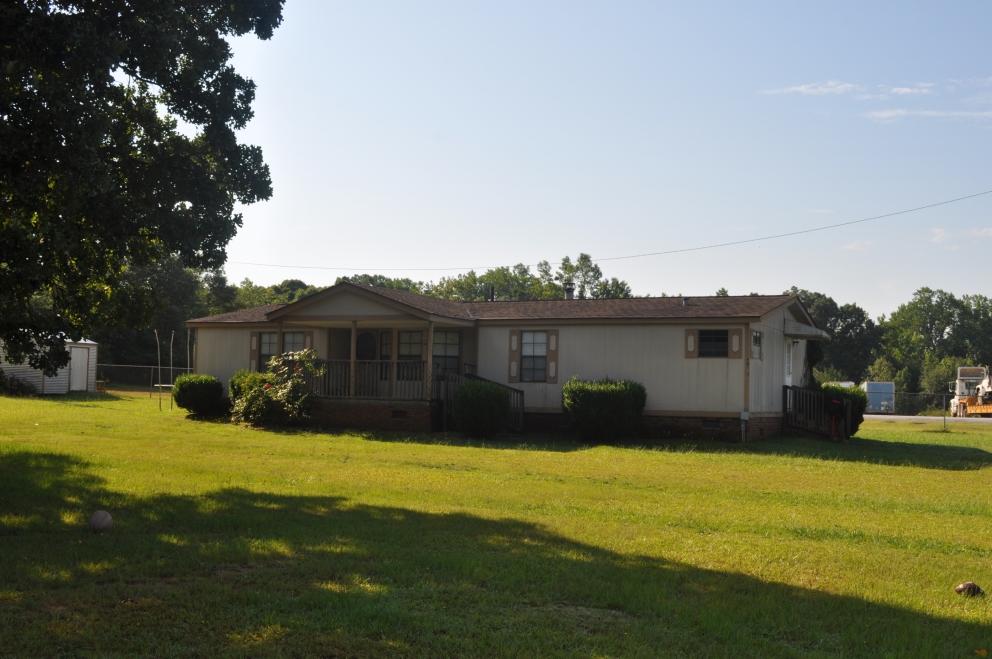 Image for 6.14 ACRES with Home and Workshop - US 76 - Gray Court, SC