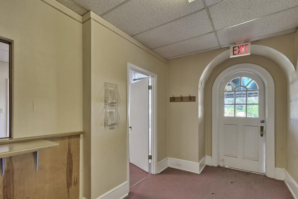 Image for SHORT NOTICE REAL ESTATE - Greenwood, SC, Office Building