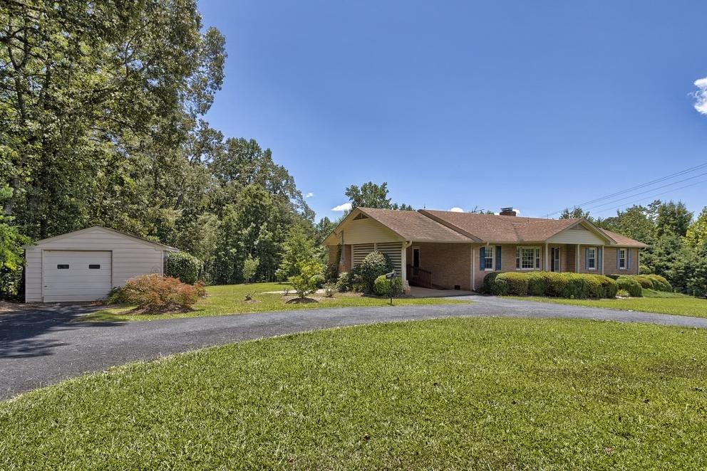 Image for Williams Estate Real Estate Auction - Six Mile, SC
