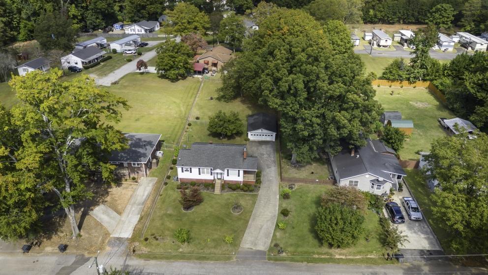 Image for 8 Westbrook Dr, Greenville, SC