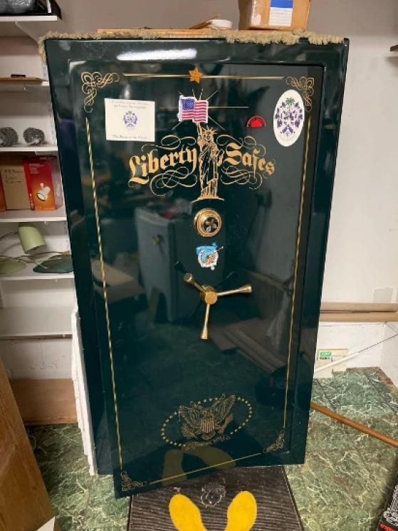 Image for Krause Estate Shop and Fabric Auction (24-89)