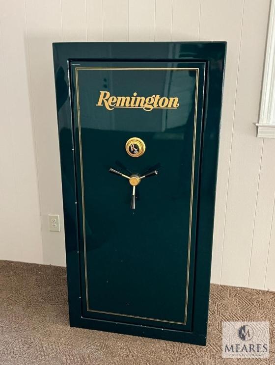 Image for Vintage, Americana and Militaria Collection