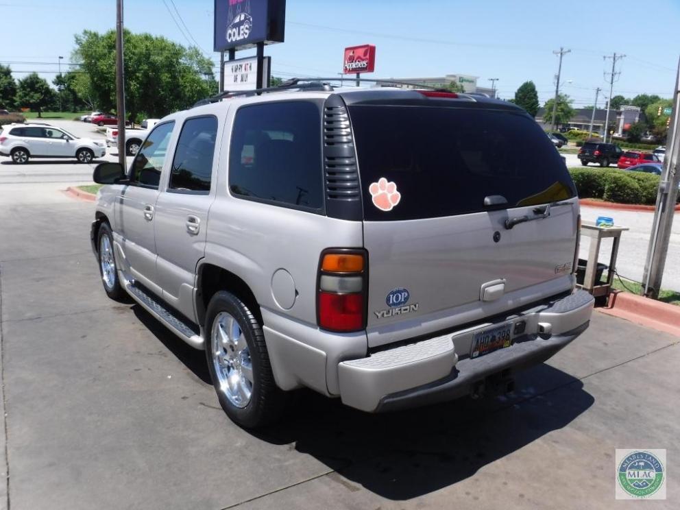 Image for 2005 GMC Yukon Denali